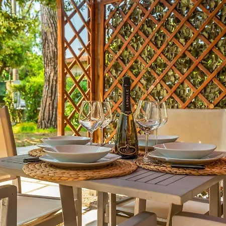 Maison Marina Near The Sea マリーナ・ディ・ピエトラサンタ
